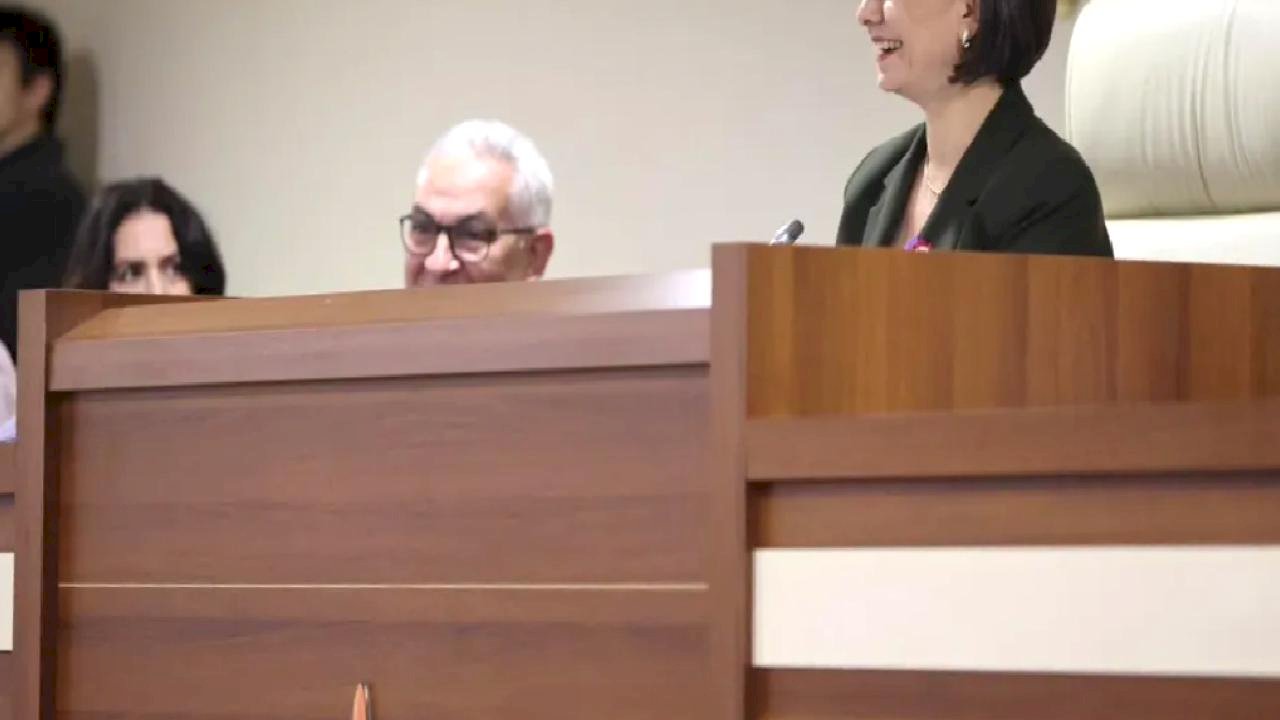 Başkan Kınay’dan Karabağlar Meclsi'nde demokrasi, sorumluluk ve emek vurgusu