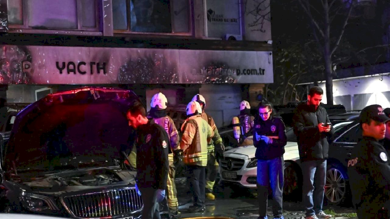 Beşiktaş'ta Otomobil Yangını