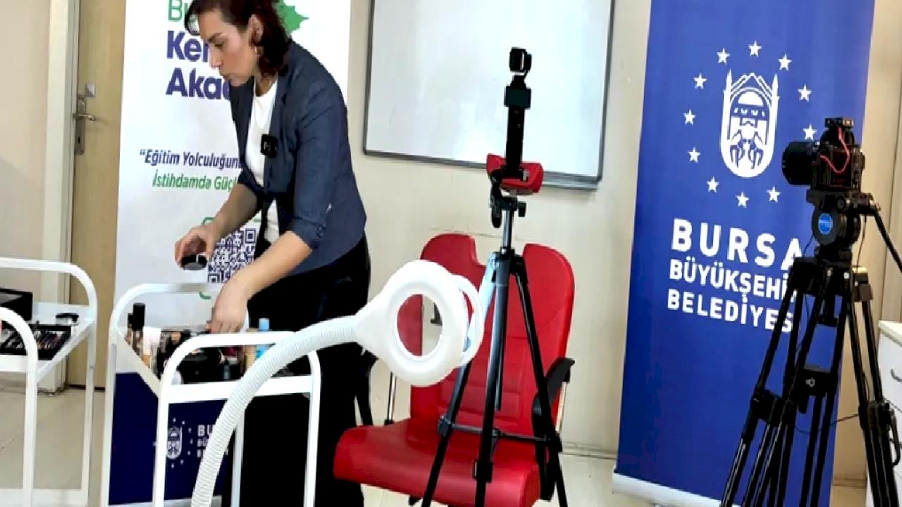 Bursa Kent Akademisi'nde 'uzaktan eğitim' dönemi