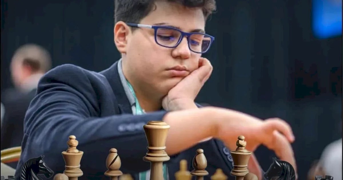 Bursa’dan dünya rekoruna uzanan gurur.. 14 yaşındaki Yağız Kaan barajı aştı