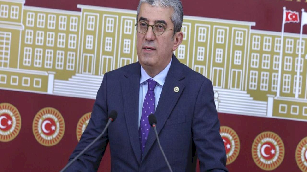 CHP'li Günaydın: Ruhsatsız silahlar okullarda tehlike yaratıyor
