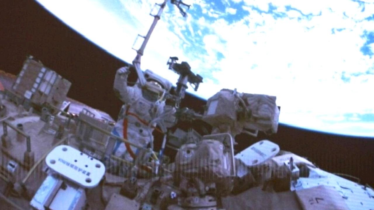 Çin Uzay İstasyonu’nda kritik görev: Üçüncü uzay yürüyüşü tamamlandı