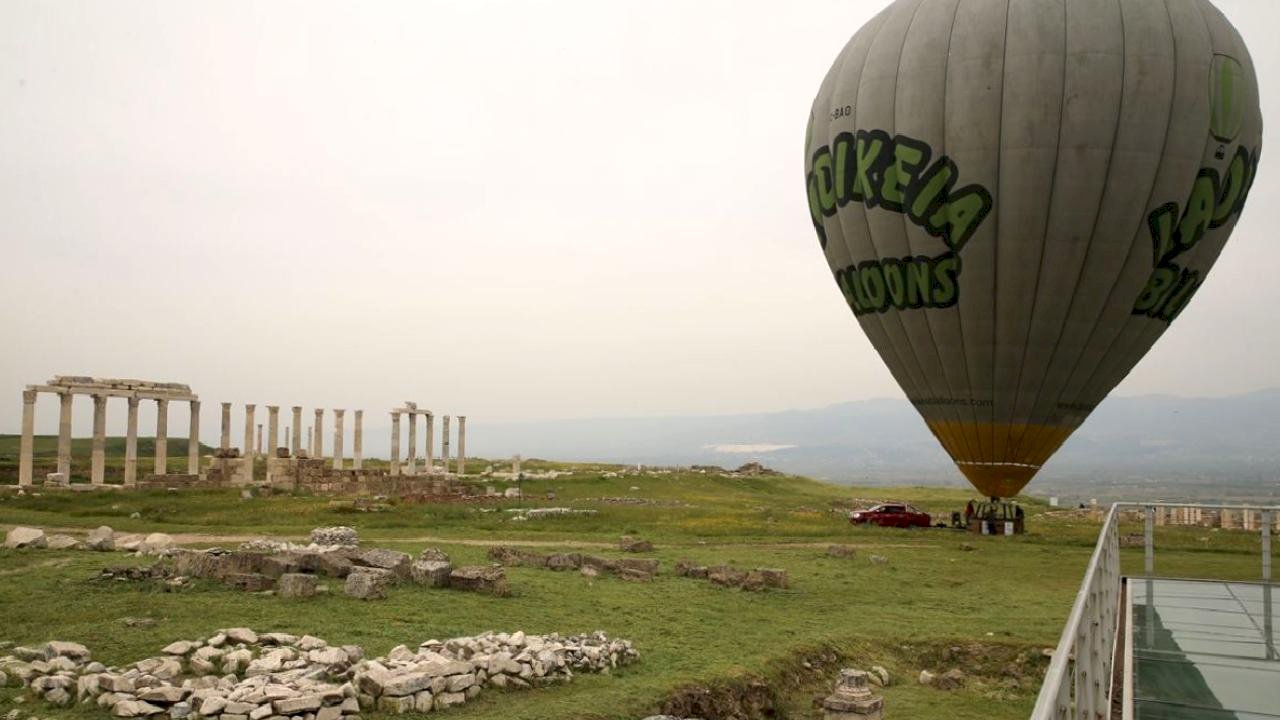 Denizli'de Laodikya İncelemesi