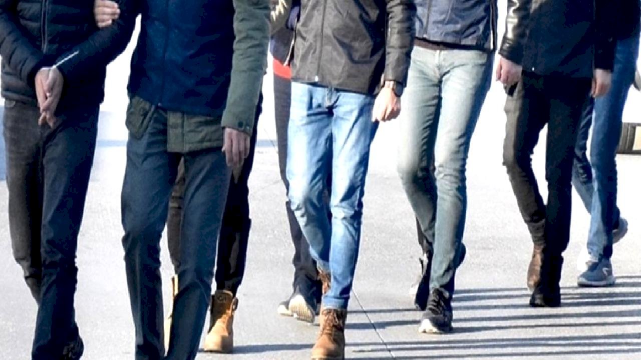 FETÖ'nün finans ağına operasyon: 43 gözaltı