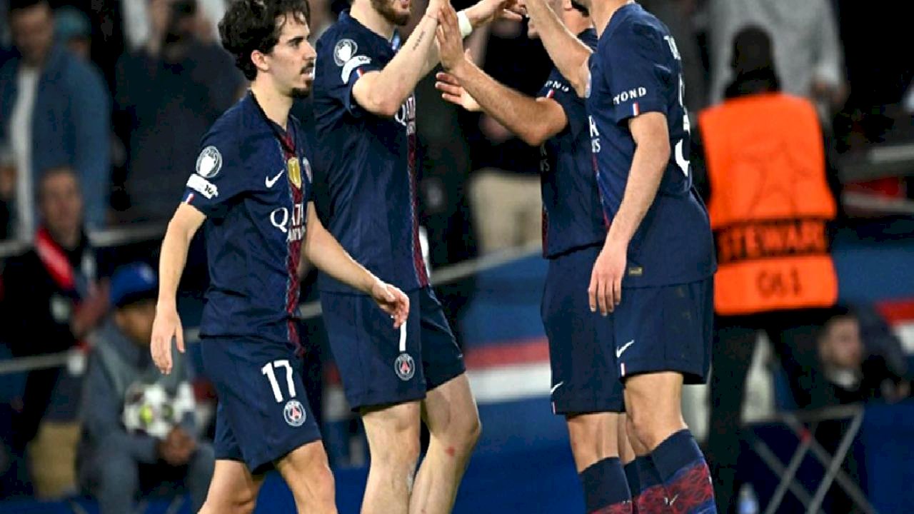 Galatasaray'ı eleyen Liverpool, PSG'ye direnç gösteremedi