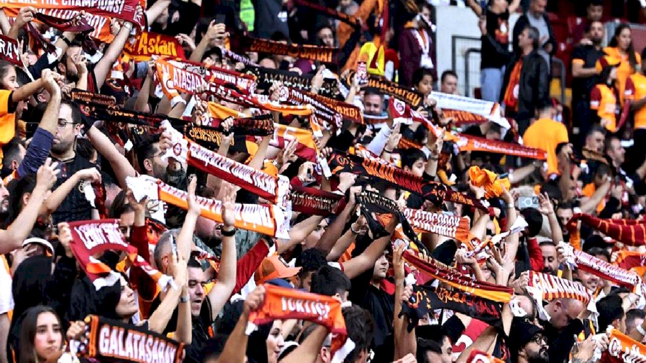 Galatasaraylı taraftarlardan o isme övgü dolu sözler: Sen bu zamana kadar neredeydin?