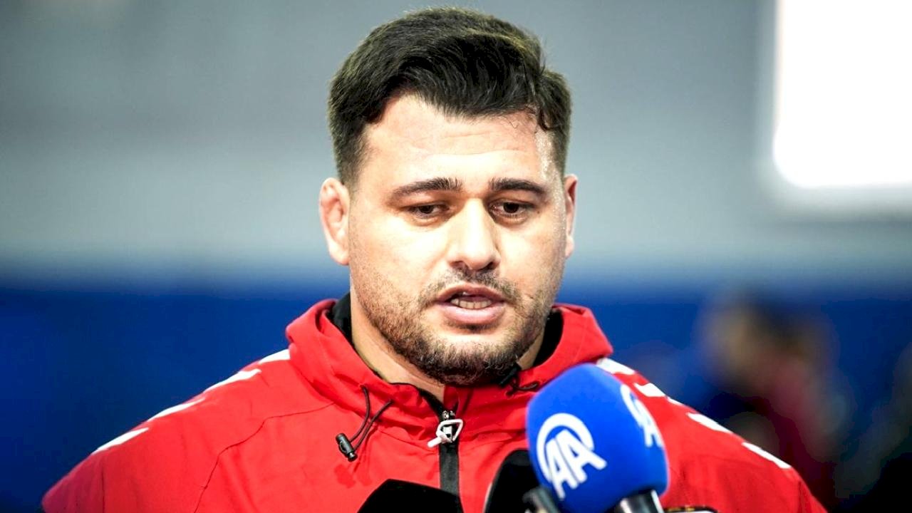 Grekoromen Güreş Milli Takımı Avrupa şampiyonası öncesi basınla buluştu