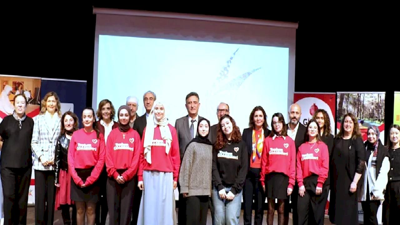 GTÜ ev sahipliğinde gençleri sanayiyle buluşturan model tanıtıldı