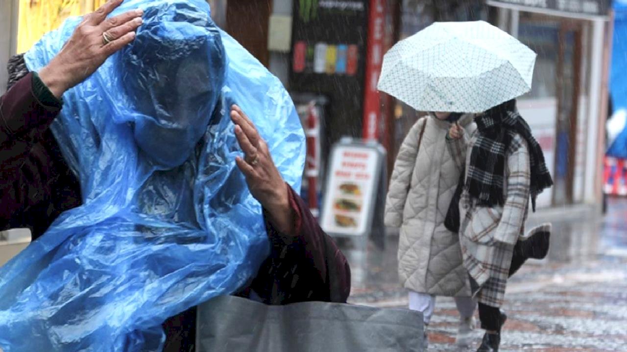 Hafta sonu hava tersine dönüyor! İkisi birden vuracak