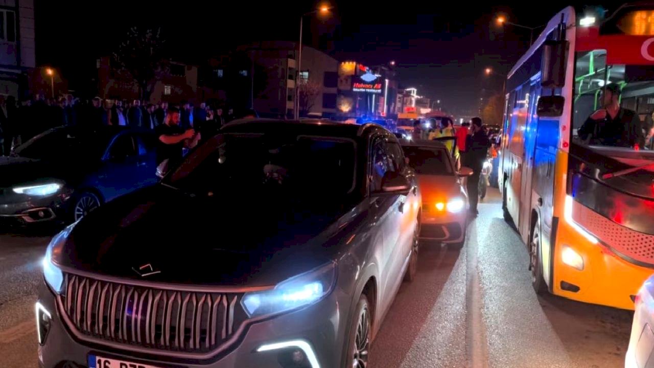 İnegöl'de Zincirleme Kaza: Yaralılar Zorluk Çıkardı