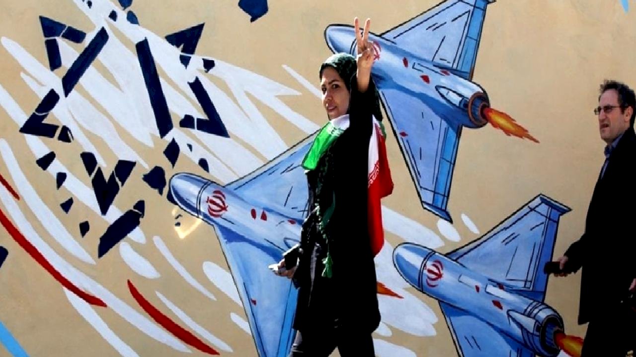 İran heyeti ateşkes görüşmeleri için Pakistan yolunda