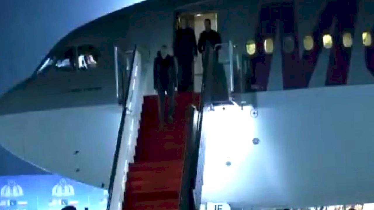 İran Heyeti Pakistan'da