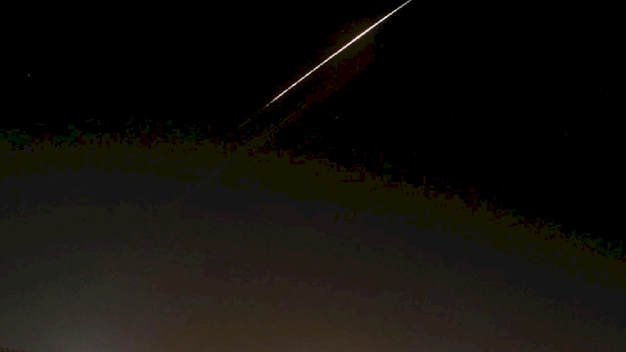 İsrail gece yarısı İran füzeleriyle vuruldu