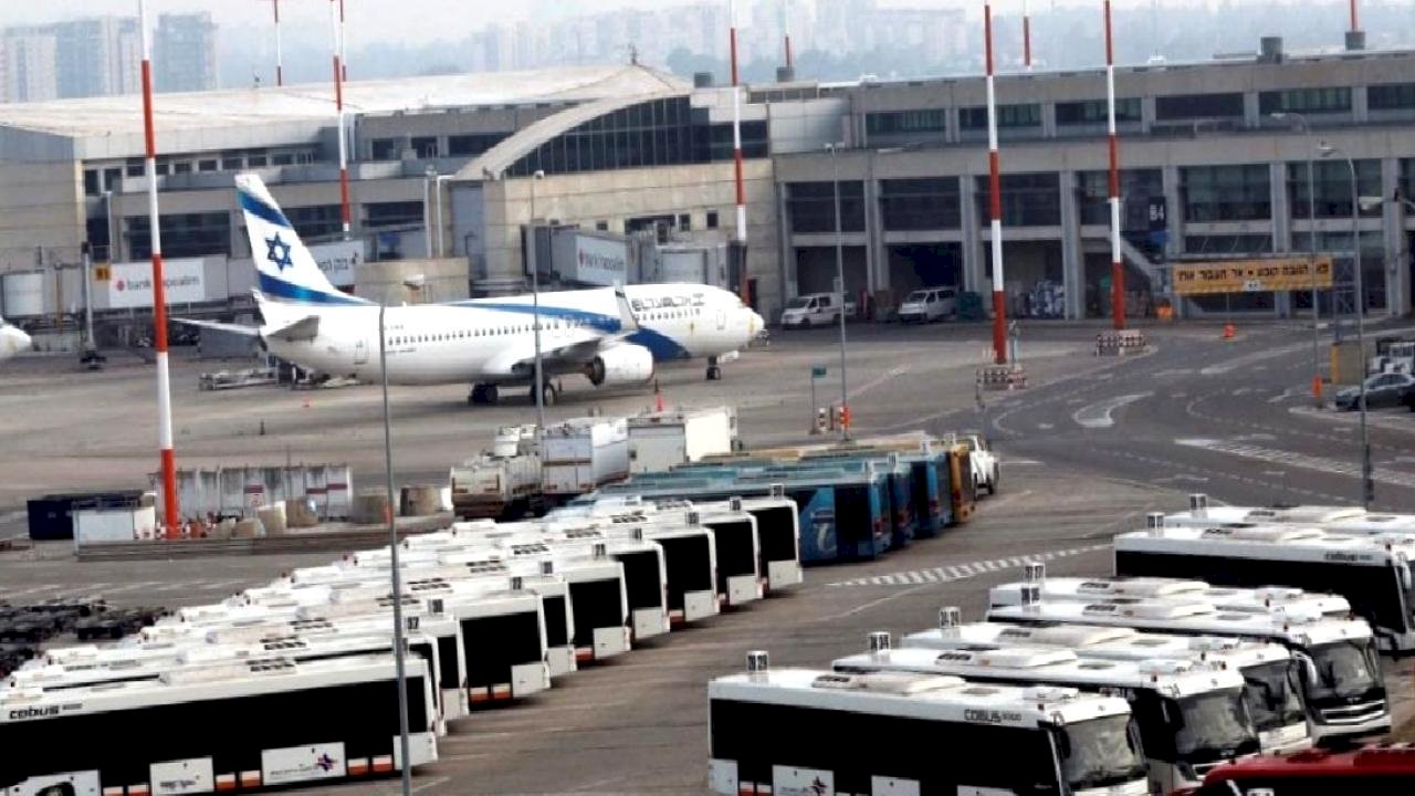 İsrail'de ABD askeri uçaklarını ftoğraflayan havalimanı çalışanı kovuldu