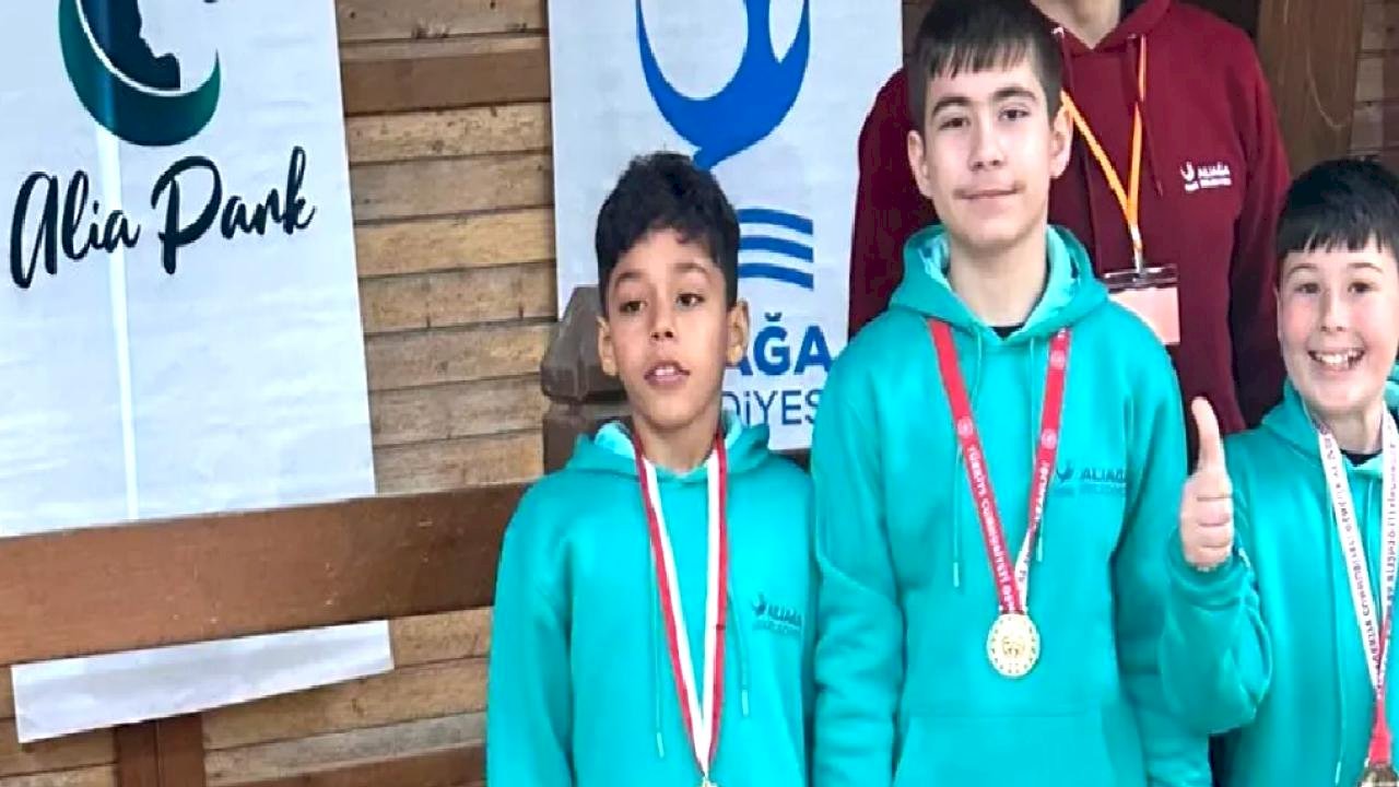 İzmir Aliağa'nın özel şampiyonlarından çifte şampiyonluk