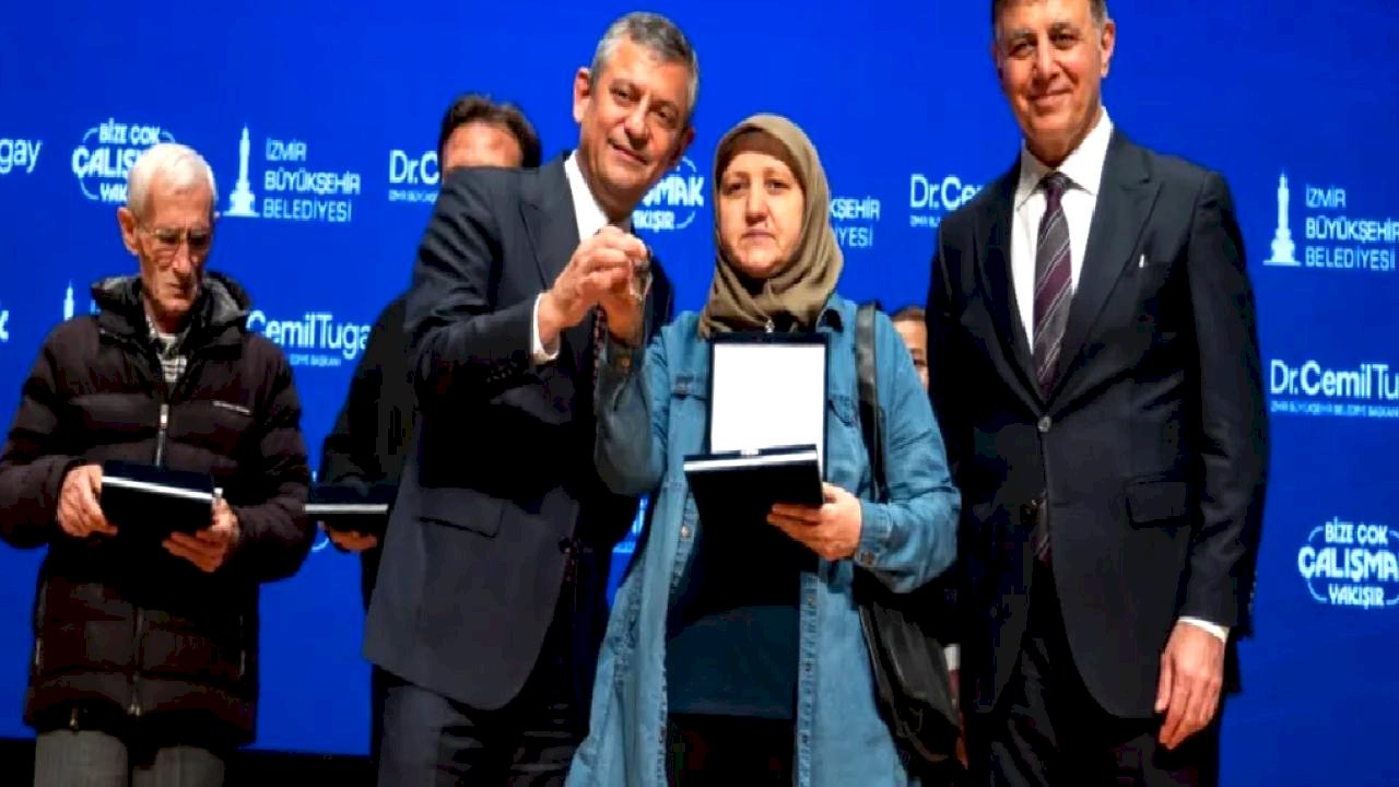 İzmir’de dev yatırım hamlesi.. Yüzlerce projeye açılış ve temel