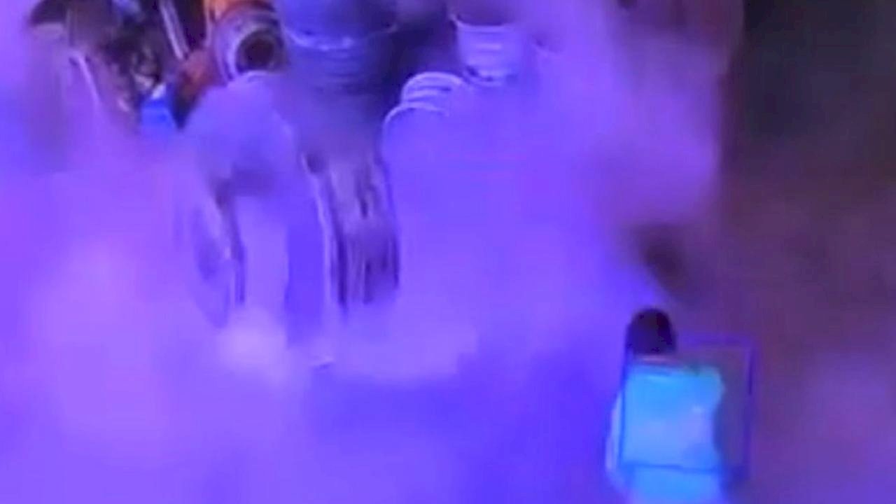 Kamyonet Lastiği Atölyede Patladı