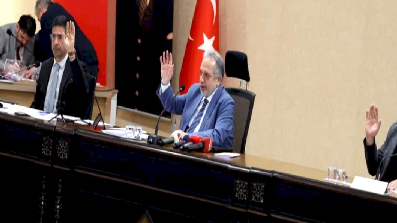 Kayseri Talas'ın faaliyet raporuna onay