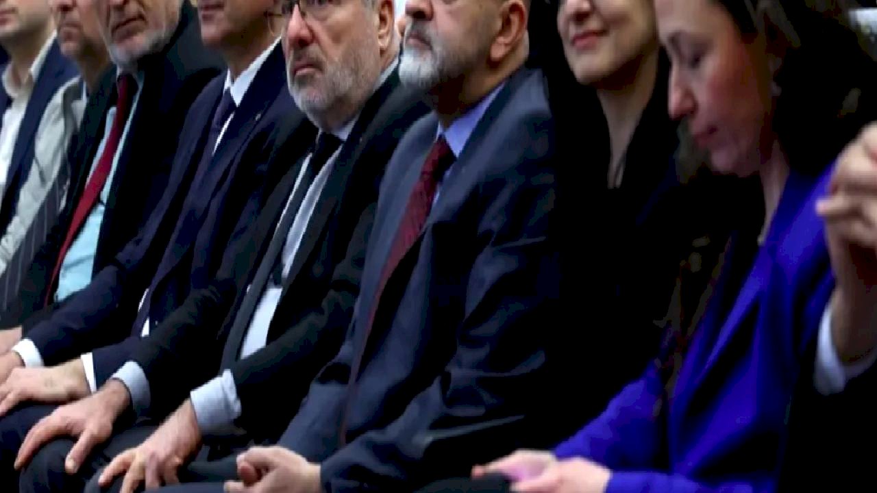 KAYÜ Startup MYO Proje Yarışması'nda 'Kitle Fonlama Eğitimi'