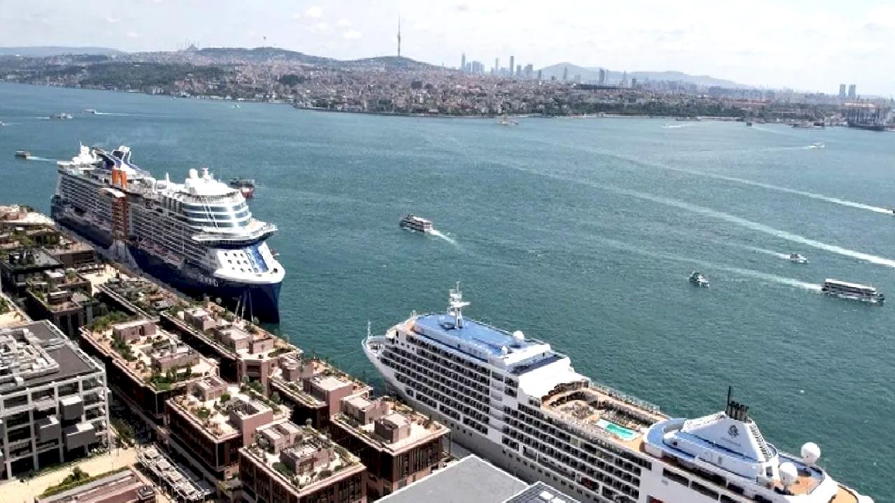Kruvaziyerde rota Türkiye’ye döndü... Güvenli limanlara talep artıyor