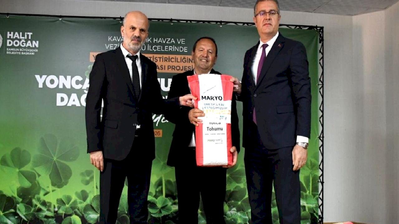 Ladik'te Çiftçilere Tohum Dağıtımı