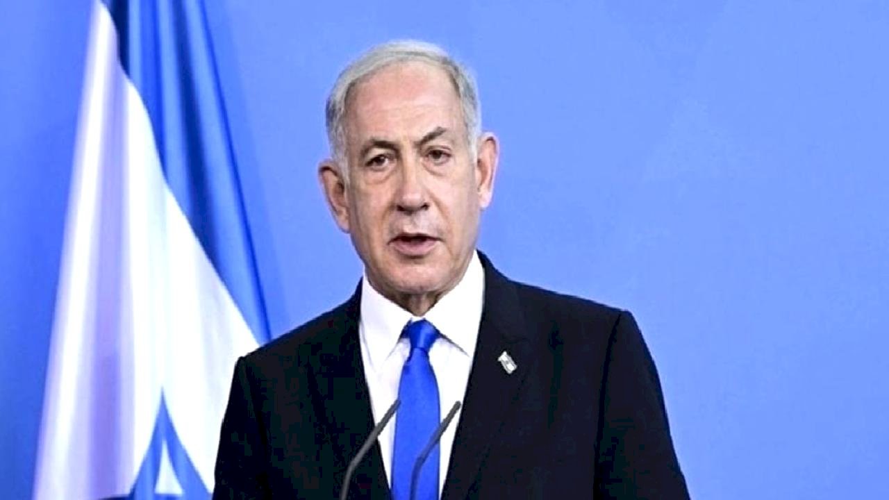 Lapid’ten Netanyahu’ya: İsrail’i parçalıyor