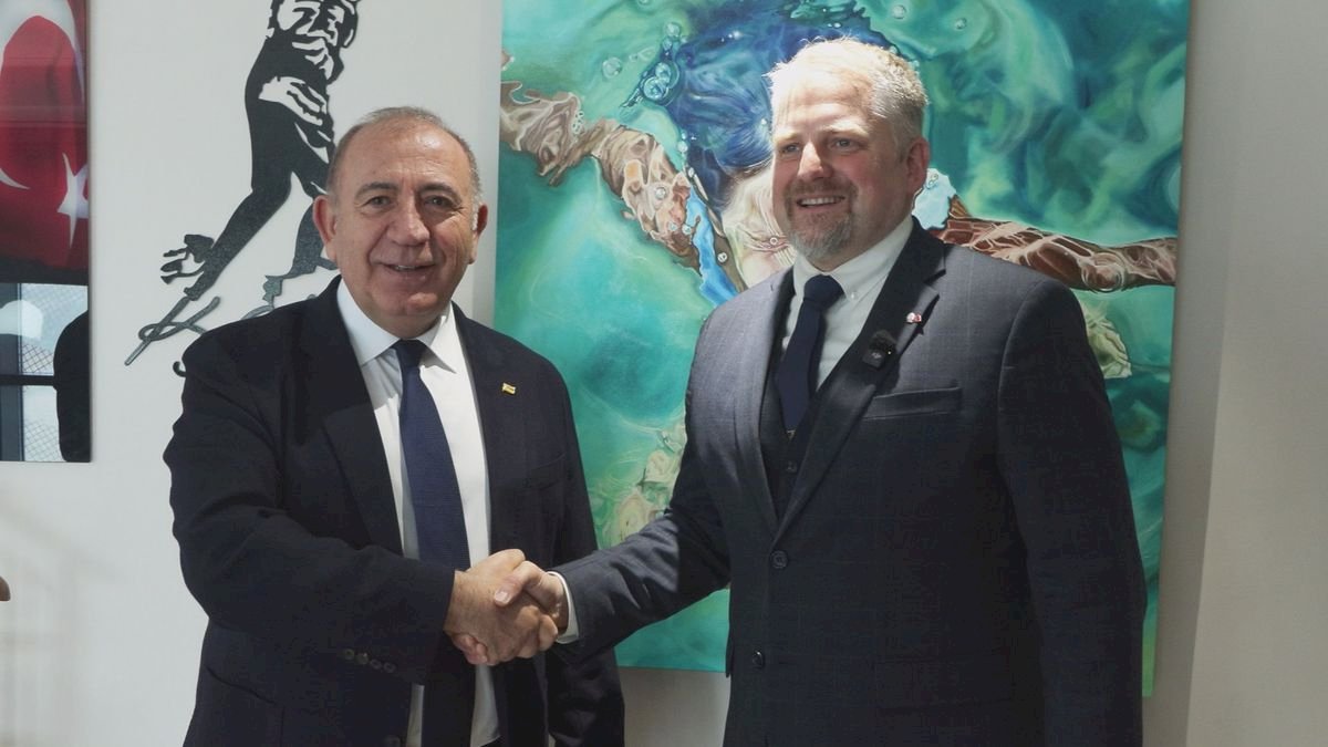 Liberland'dan Türkiye'ye 80 Bin Vatandaşlık Başvurusu