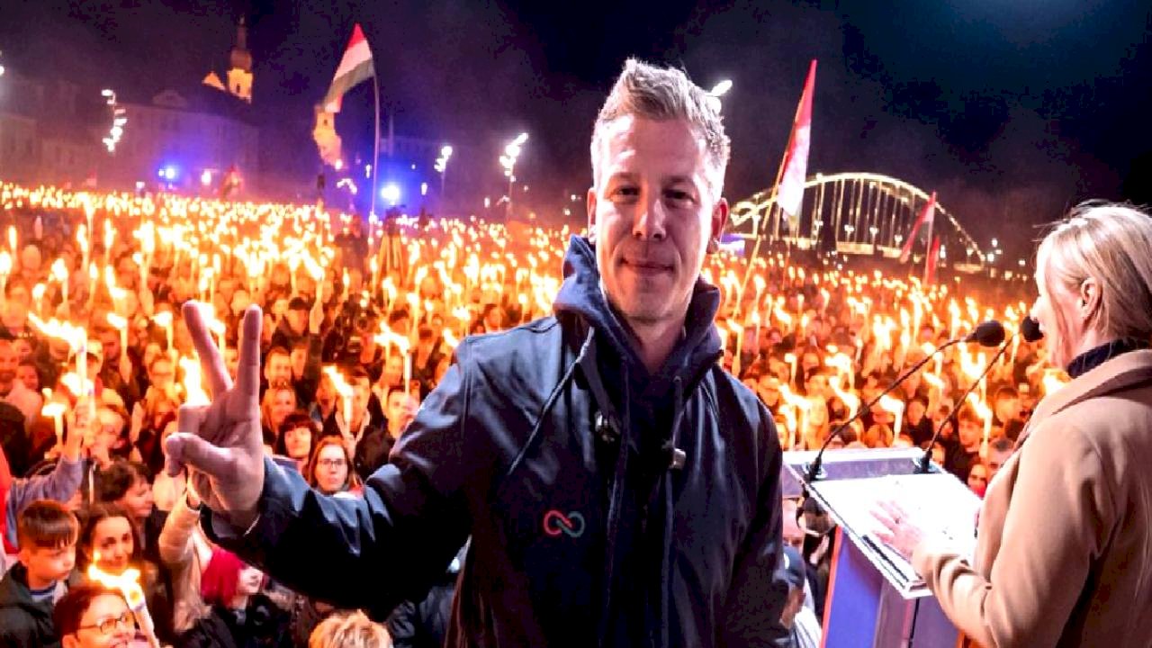 Macaristan’da iktidar değişimi sonrası ilk mesajlar ABD ve Rusya'ya