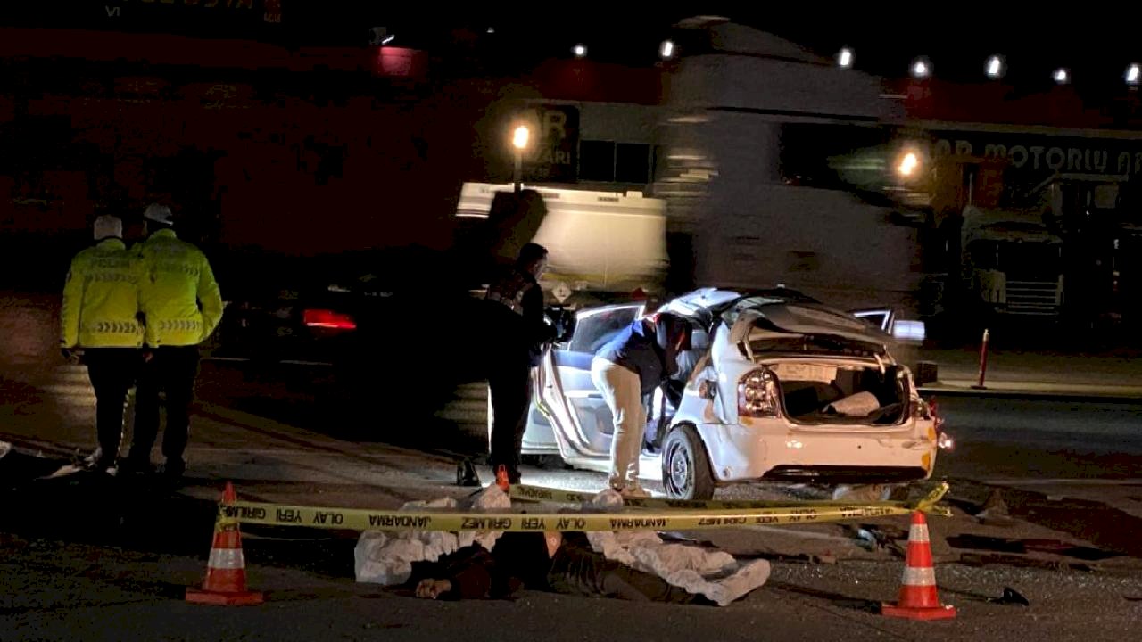 Mamak'ta Kaza: TIR Şoförü Hayatını Kaybetti