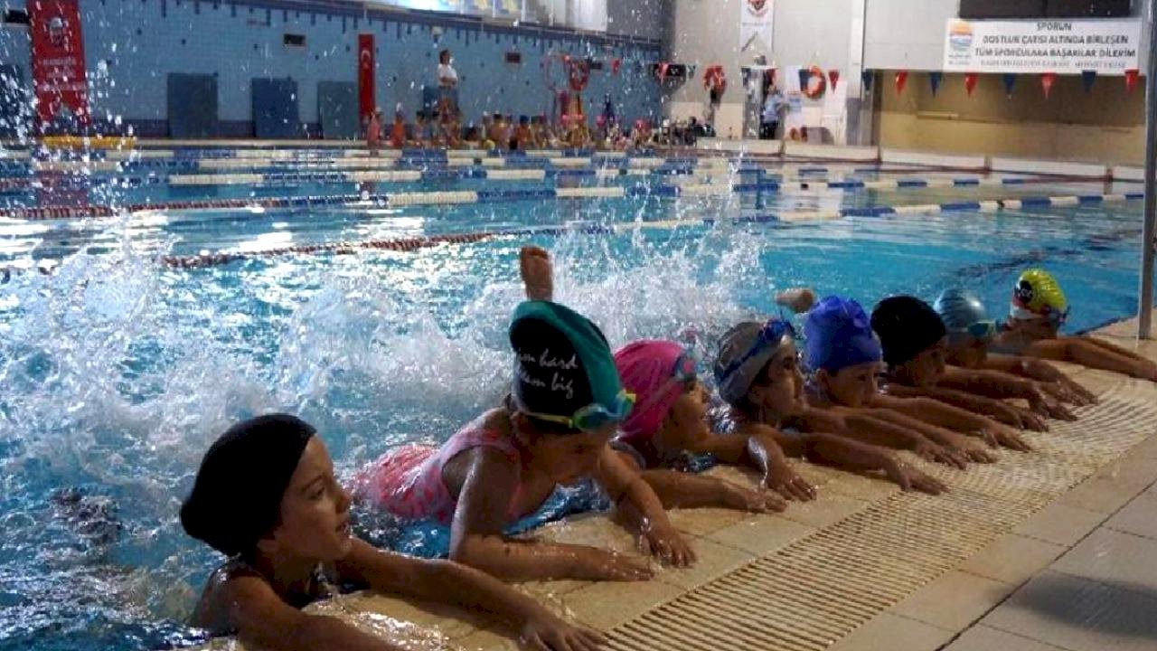 Marmaris'te Yüzme Havuzu Kapatıldı