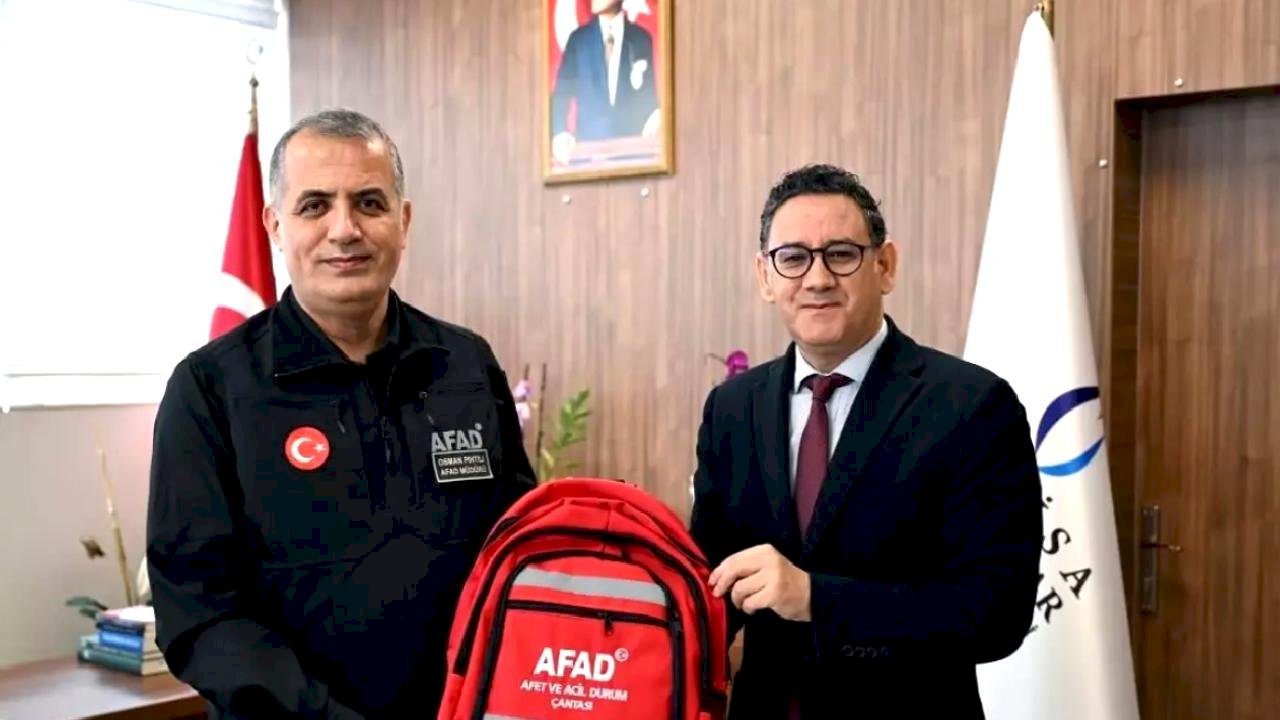 MCBÜ Spor Bilimleri Fakültesi'nde "Afet ve Yangın Farkındalığı" etkinliği düzenlendi