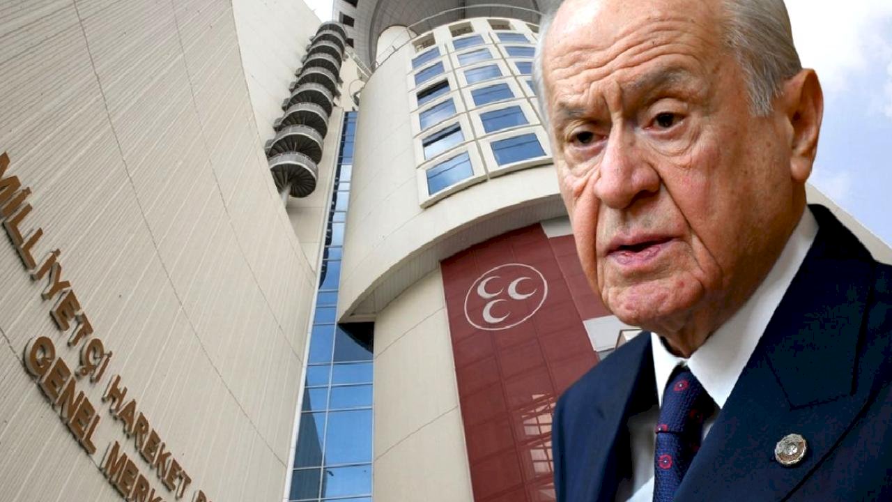 MHP Ardahan il teşkilatını feshetti