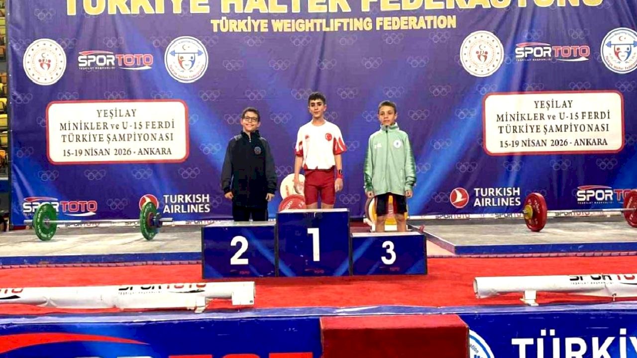 Osman Oğur'a Türkiye Şampiyonu Tebriği