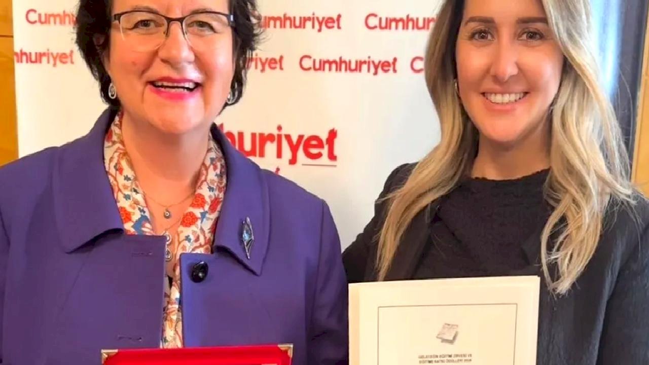 Pfizer Türkiye'ye 'Bilimsel Eğitime Katkı Ödülü'