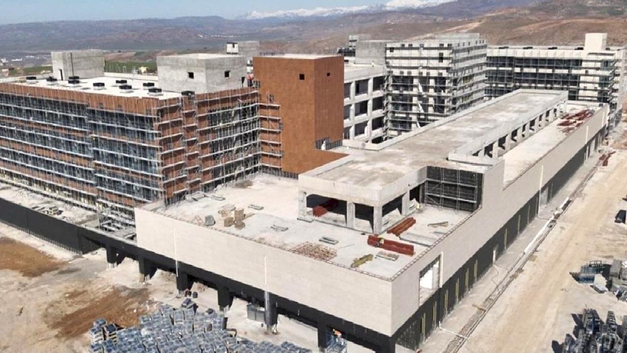 Siirt’te 'akıllı hastane' inşaatında sona gelindi