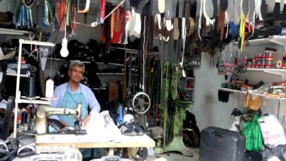 Ahmet Kavi: Depremden Sonra Ayakkabıcılığa Devam