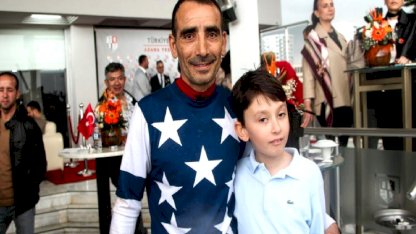 Akdeniz Derbisi'nin Kazananı Dapper Man