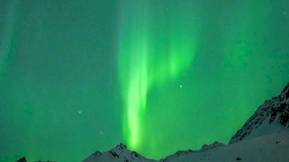 Alaska semalarında Aurora Borealis görsel şölen sundu