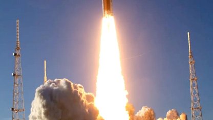 Artemis II görevi başladı... 50 yıl sonra astronotlar Ay yolunda