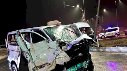 Besni'de Zincirleme Trafik Kazası: 5 Yaralı