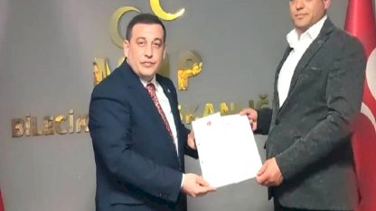 Bilecik'te yoğun iş temposu dolayısıyla istifa eden MHP'li ilçe başkanı yeniden aynı göreve getirildi!