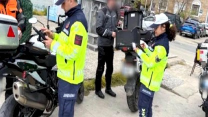 Bursa’da Trafik Jandarması'ndan motosikletlere sıkı denetim
