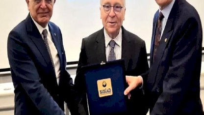 BUSİAD Yüksek Danışma'da görev değişimi