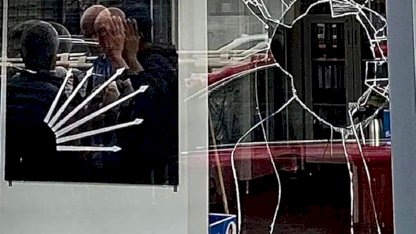 CHP Keçiören İlçe Başkanlığı binasına taşlı saldırı