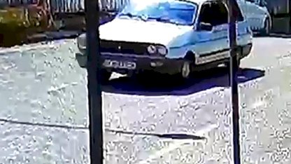 Dolandırıcılar Zeynep A.'nın Altınlarını Aldı