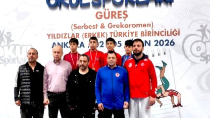 Erzincanlı Anzor Yasin Türkiye Üçüncüsü