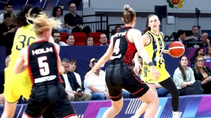 Fenerbahçe Opet Finale Yükseldi