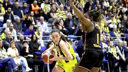 Fenerbahçe Opet, Galatasaray'ı Yendi