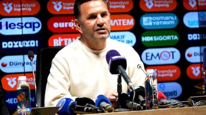 Galatasaray'ın içinde hain var! Okan Buruk, ''Maç kadroları sızdırılıyor'' deyip isim verdi