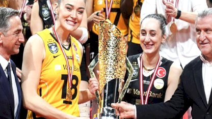 Gözyaşları içinde veda etti! Şampiyon VakıfBank'ta ayrılık